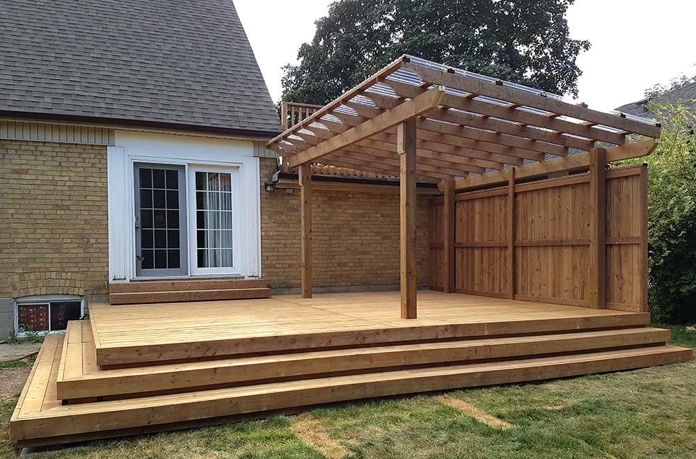 covered deck pergola